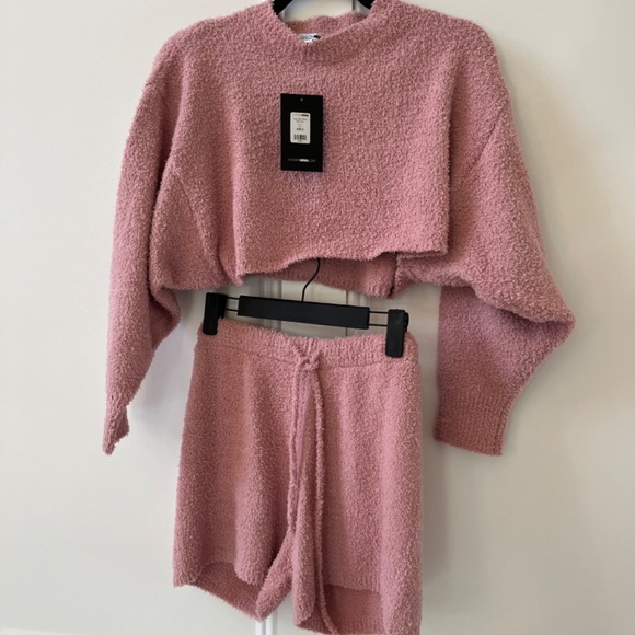 Long Story Short Short Set - Pink Small - Picture 3 of 4